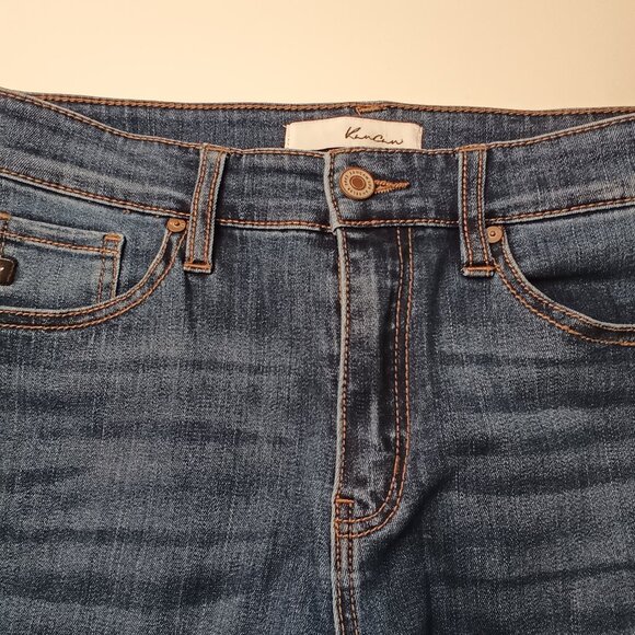 KanCan Jeans Size 27/4 Mid Rise Skinny Leg Medium Wash - Picture 4 of 9